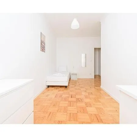 Houze Large 4 Bedroom Near Zoo * Lisboa